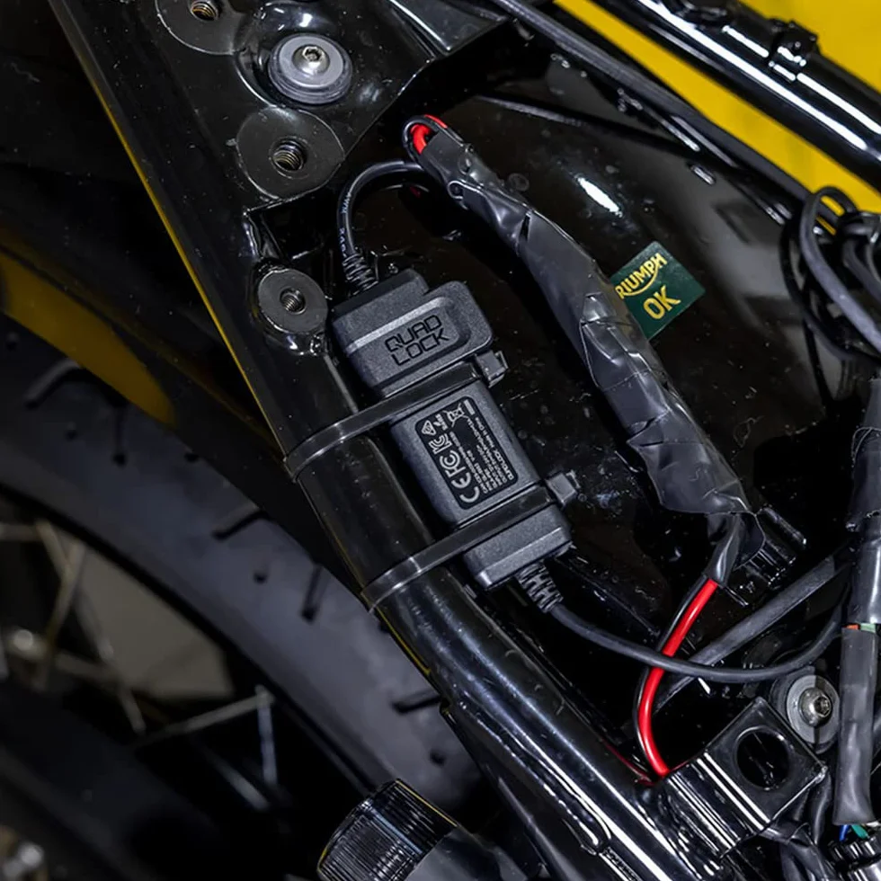 Quad Lock Adattatore Smart USB da 12V impermeabile per moto, barche e caravan