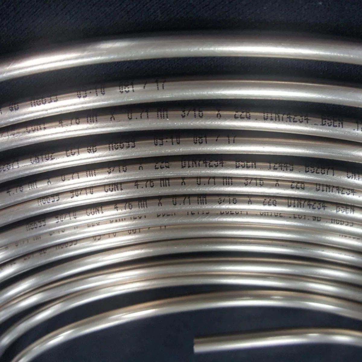Tubo di Freno Ø 4,75 mm Rame-Nickel Tubi dei Freni di Cupronickel 1m - 10m selezione: 10m metri