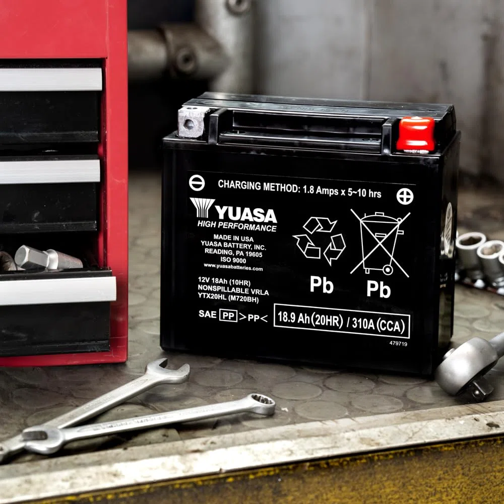 Yuasa YTX20HL 12 V 310 CCA ad alte prestazioni senza manutenzione AGM VRLA batteria per moto, nero