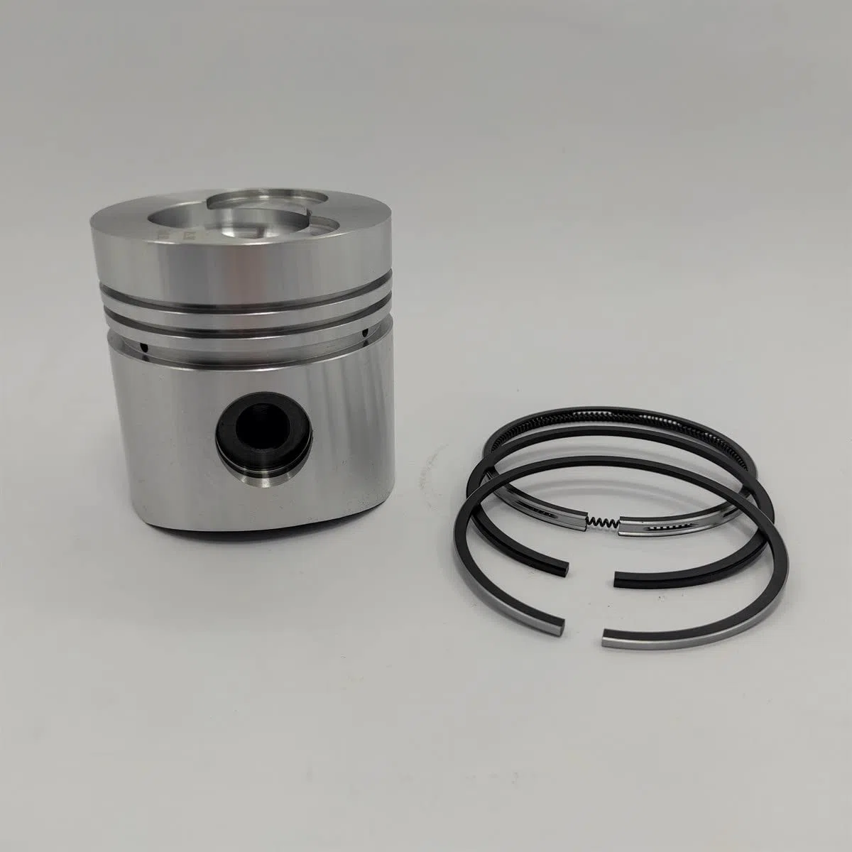 PISTONE + SET DI FASCE ELASTICHE (STD - DIAMETRO: 86,00 mm) : Compatibile con SLANZI/DVA 515 / DVA 1030 / DVA 1550-17323