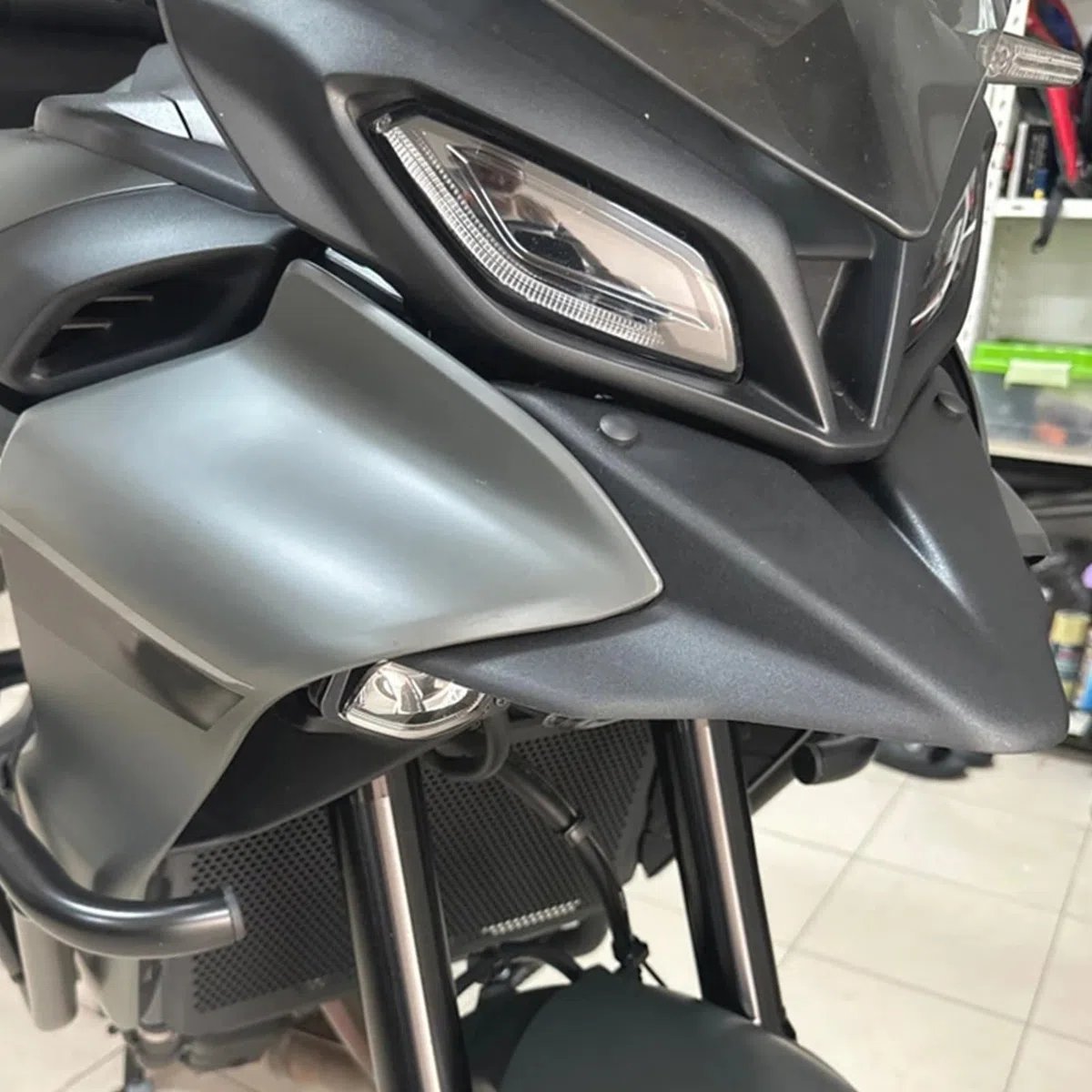 WOOGA Ruota anteriore Copertura superiore Parabordi Becco Naso Cono Estensione Cowl per YA&MA&HA Tracer 9 GT Tracer 900 2021 2022 2023 TRACER 9GT Accessori moto (Nero)