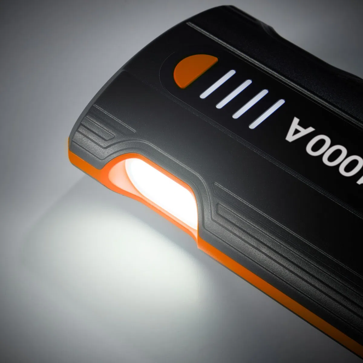 OSRAM BATTERYjumpstart 1000, power bank per avviamento di emergenza, avviatore di emergenza al litio, per veicoli a 12 V con motori benzina fino a 5,0 litri e diesel 2,0 litri