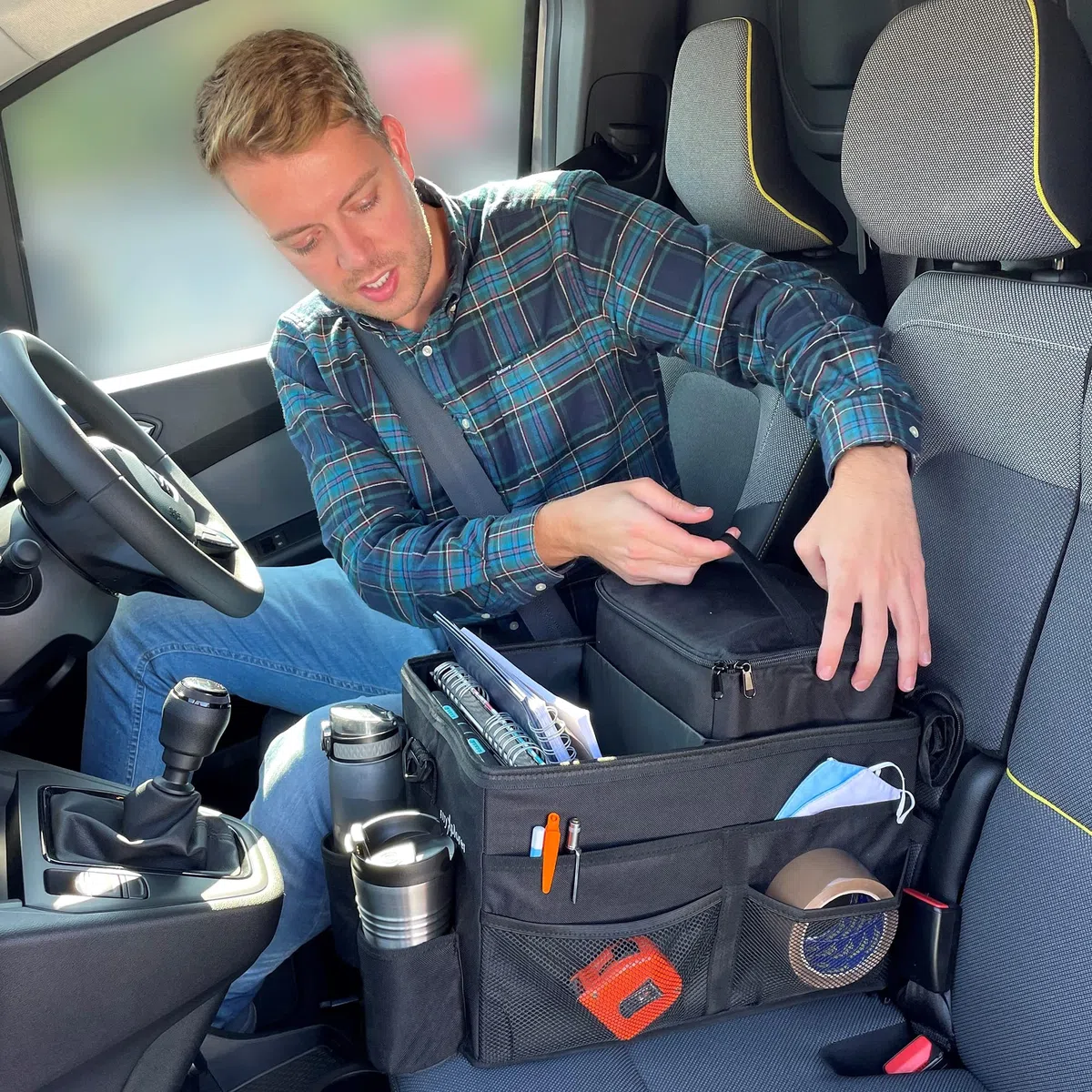 Organizzatore per sedile anteriore per furgone e auto con sacchetto termico, vano portaoggetti multi-scomparto, cinghia di trasporto imbottita, clip antiscivolo, 26 L (nero)