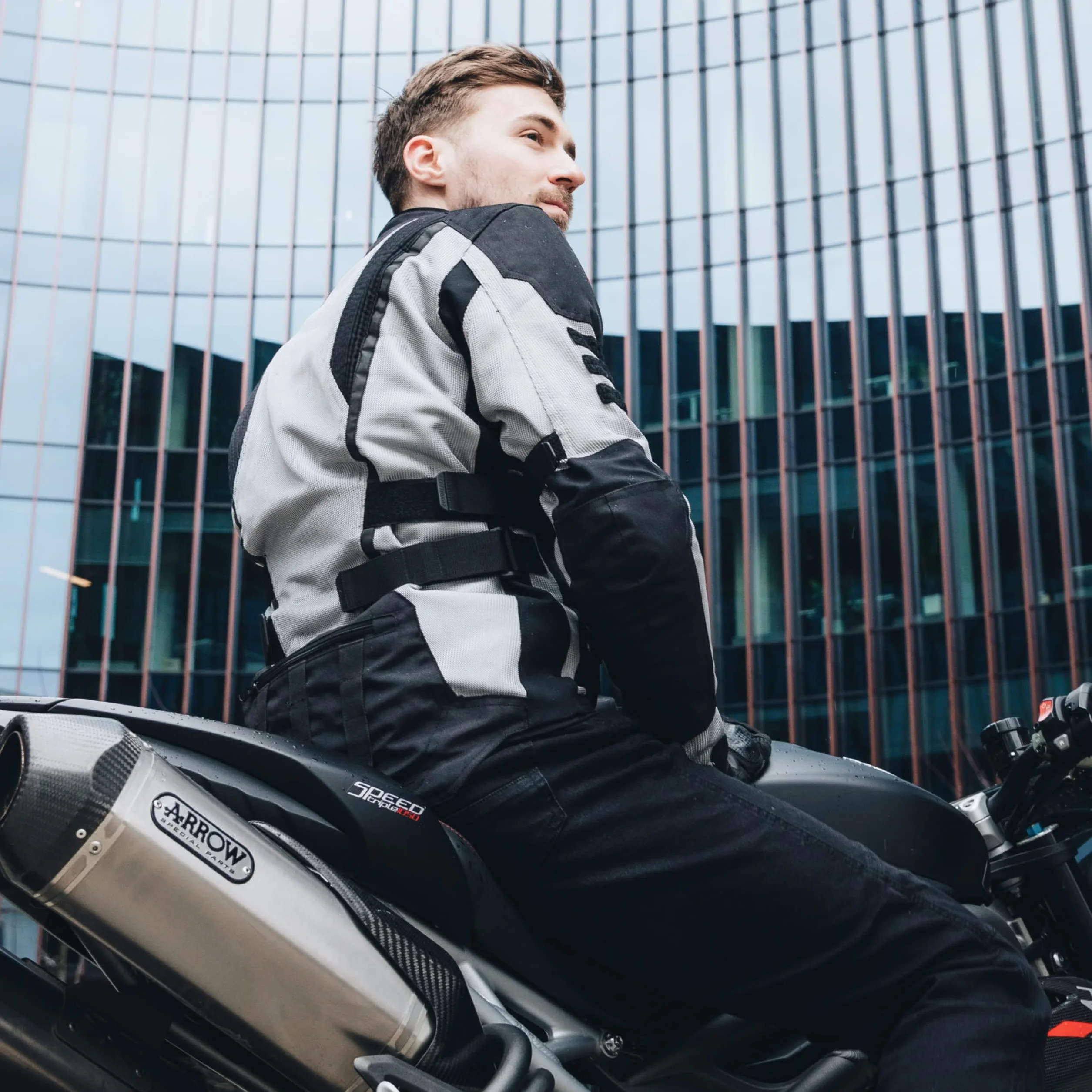 REBELHORN Scandal II Giacca da Moto Uomo | Tessile | Protezioni gomiti e spalle | Grandi inserti in rete | Cuciture doppie e triple | Elementi riflettenti | Taglie fino a 10XL