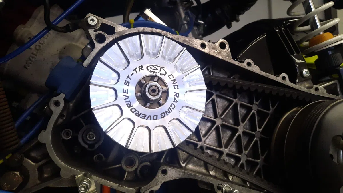 Puleggia Overdrive ST Racing per Piaggio 125 150 180 2T CNC Variatore
