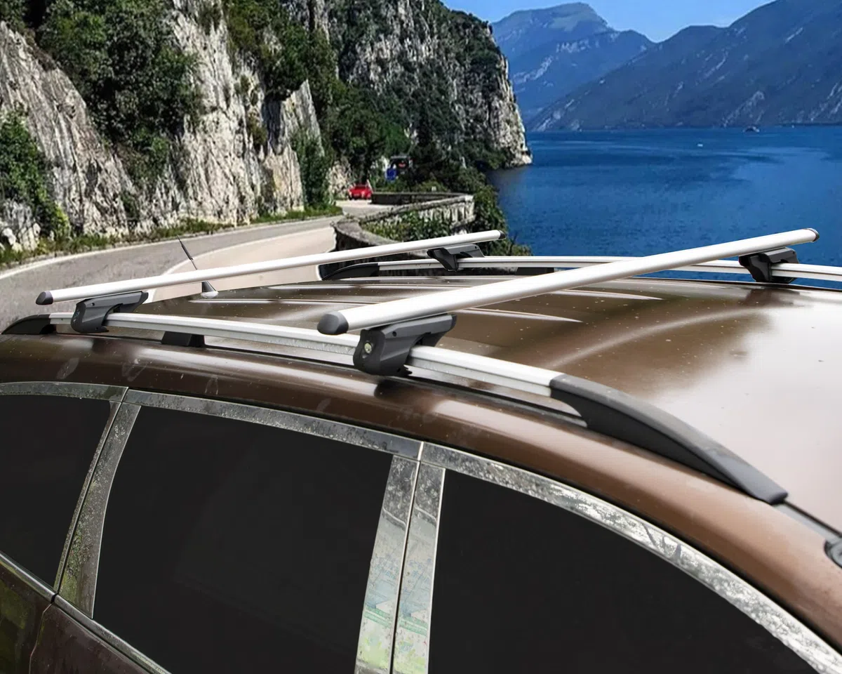 Auto Accessori Lupex - Barre portapacchi universali da 120 cm per tettuccio auto, con serratura antifurto, per binari rialzati con larghezza fino a 105cm - Conf da 2 pezzi, Grigio