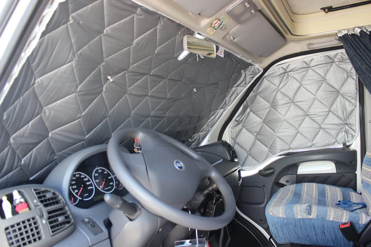 CamperBros - Oscurante Termico Interno Cabina - 3 Pezzi 9 Strati - Camper Master 2003-2010