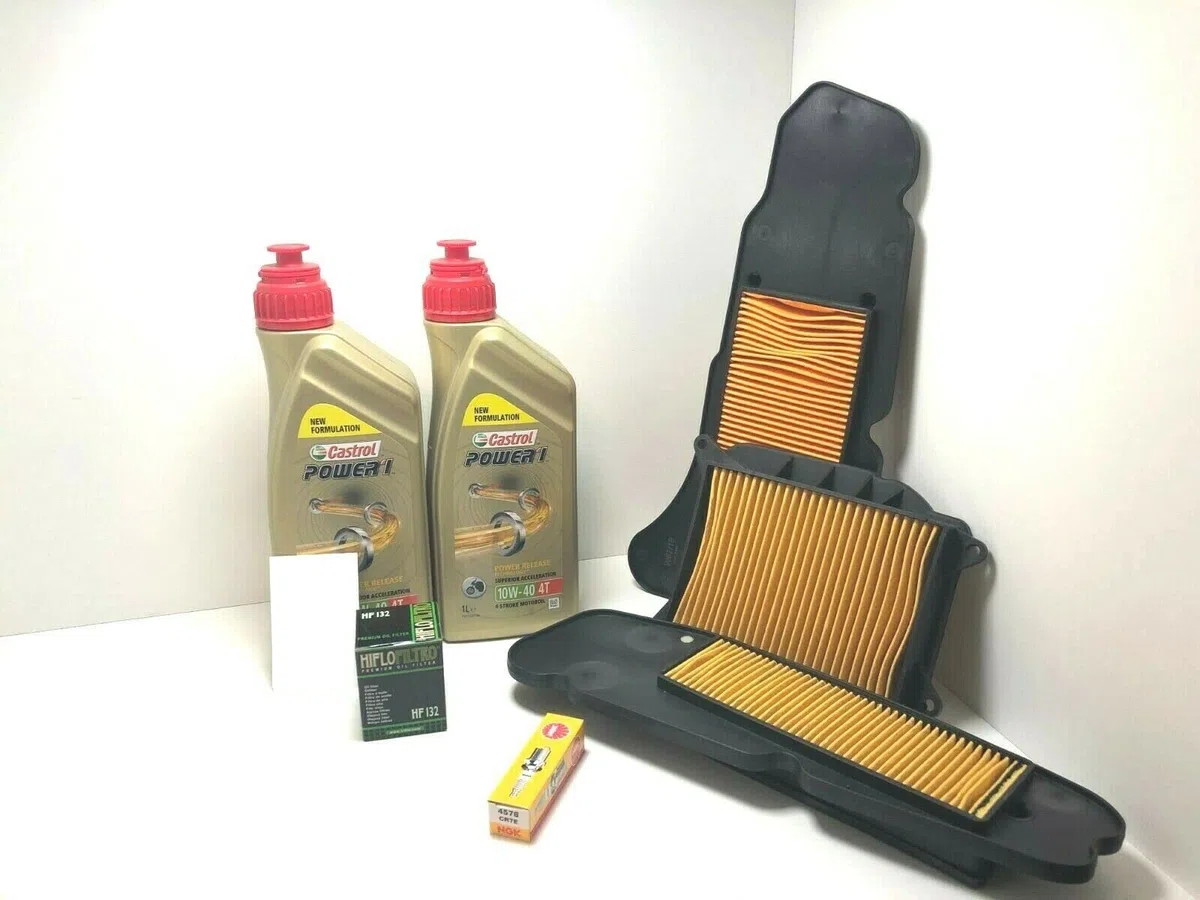 TAGLIANDO YP MAJESTY 400 2004 2005 2006 2007 2008 2009 2010 2011 2012 2013 2014 OLIO FILTRI CANDELA CASTROL